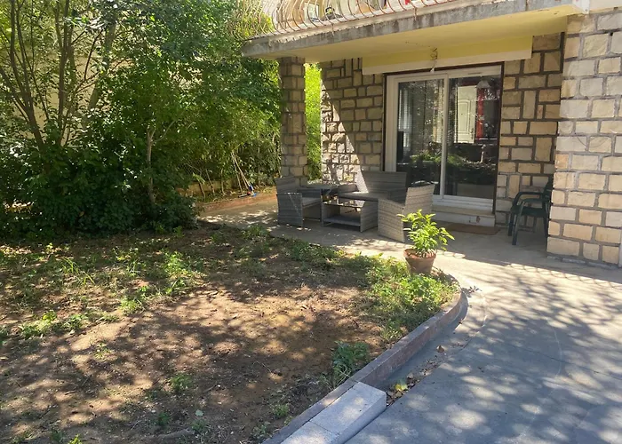 Rez De Villa Grand T2 Proche Plage Marvivo-Sablettes